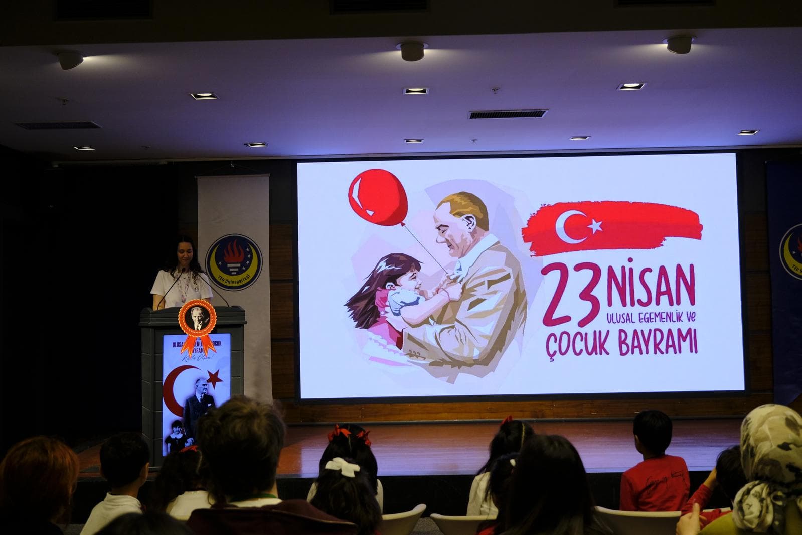 23 Nisan Şenliği albüm fotoğrafı 1