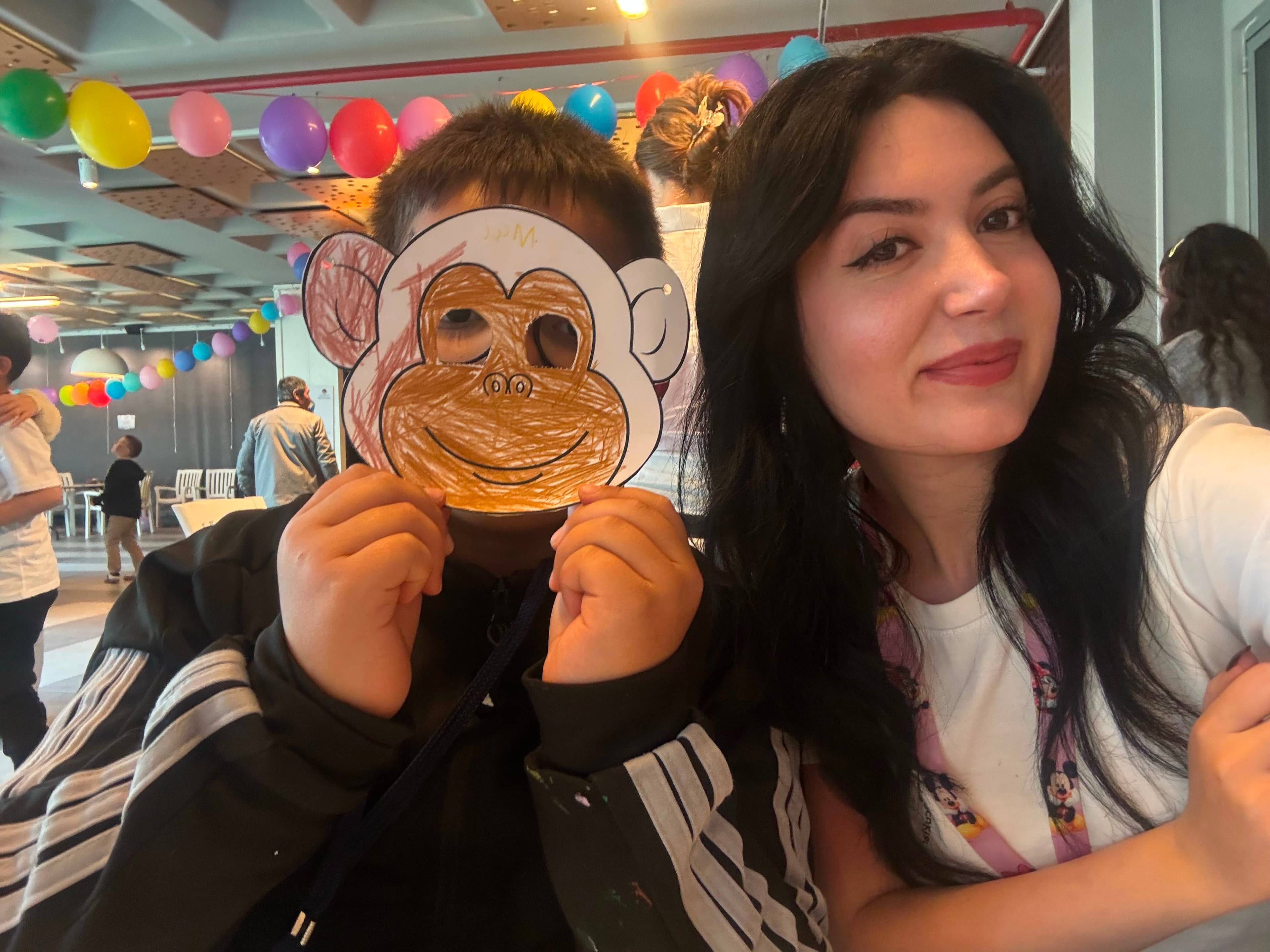 Buse Alışık fotoğrafı